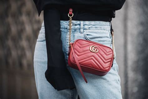 Scopri la nuova collezione di borse mini Gucci donna 